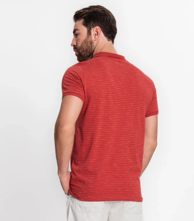 POLO MASCULINA EM MEIA MALHA FIO TINTO